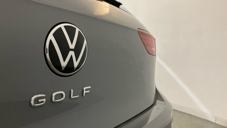 Volkswagen Golf 1.5 TSI Life 5dr Petrol Hatchback